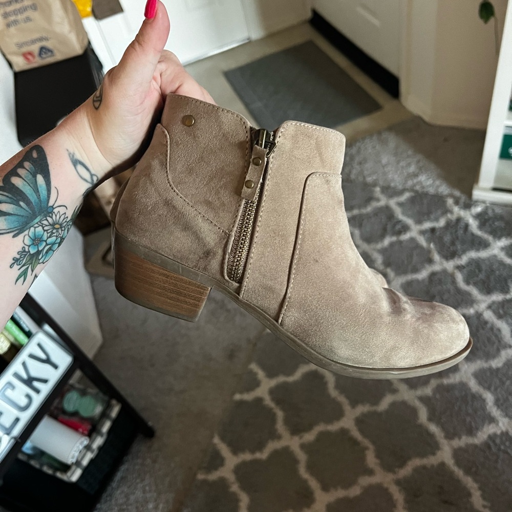 Torrid Booties, 9W